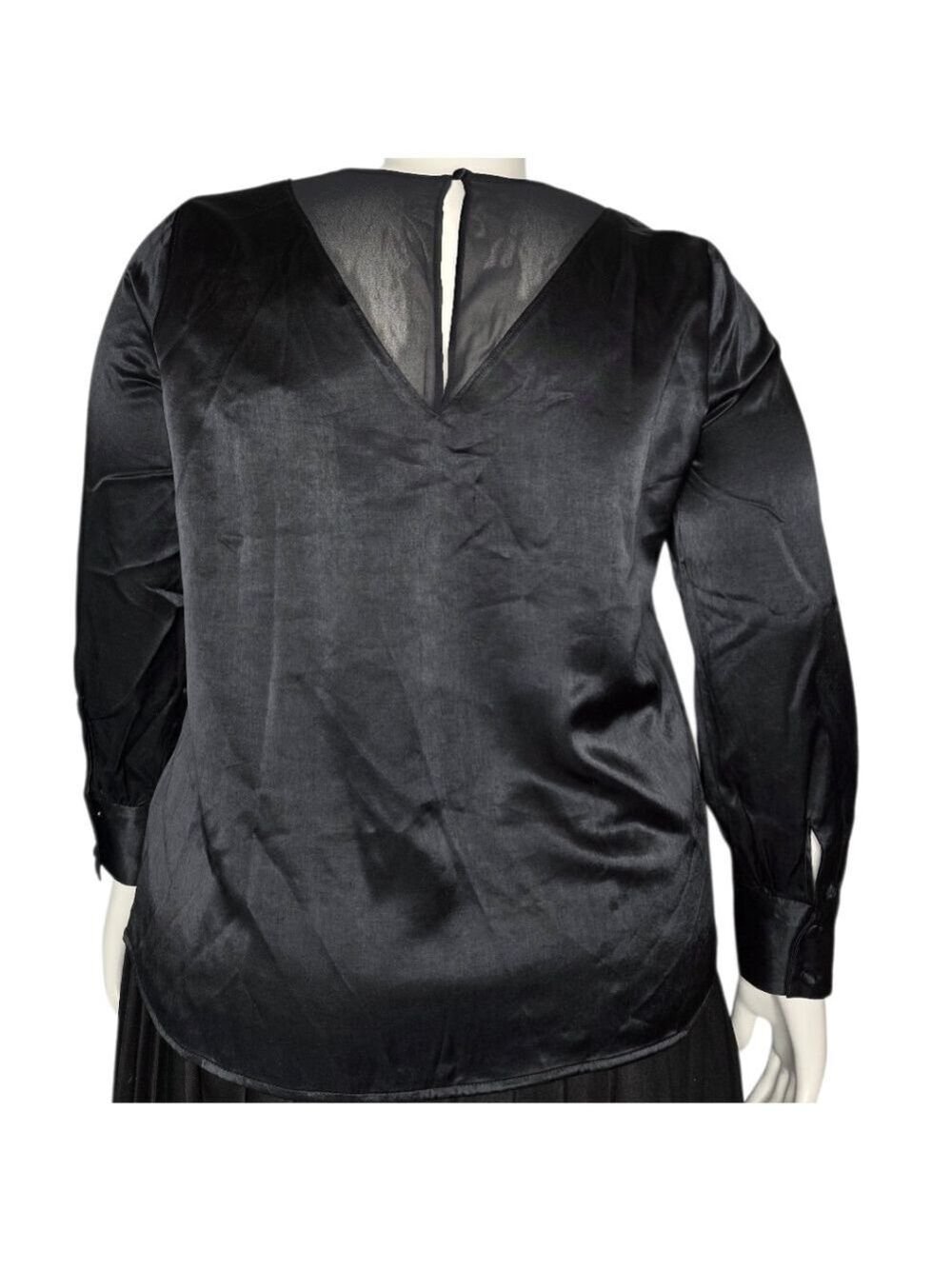 NWT Penningtons Addition Elle Black Whimsigoth Baddie Top Mesh Insert Size 1X - Picture 4 of 9